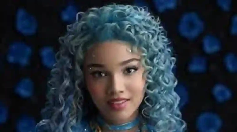 Chloe Descendants